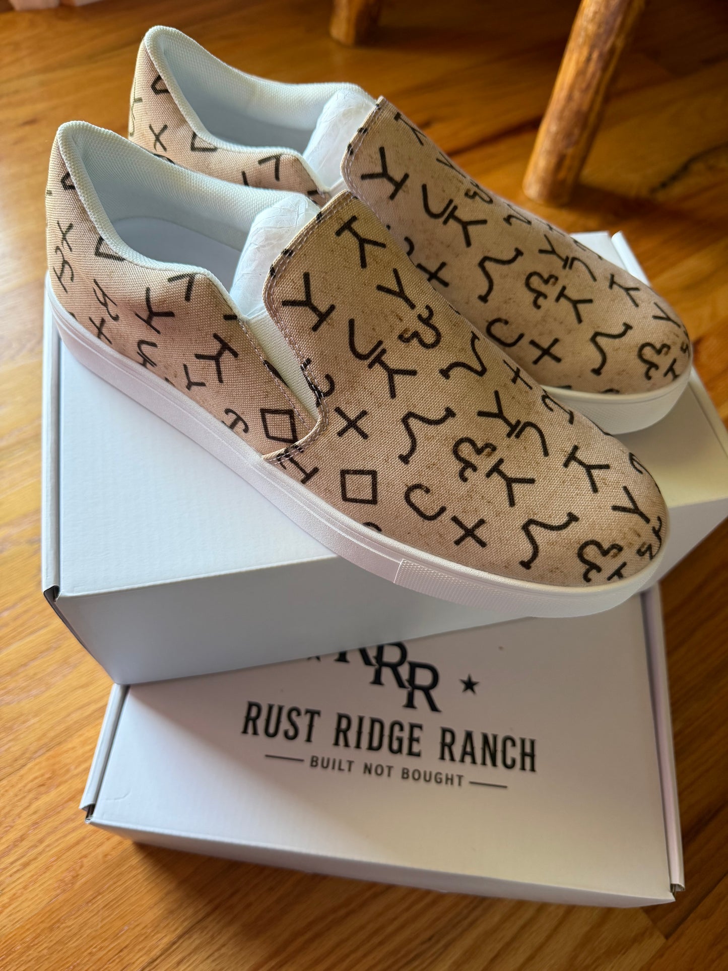 Men’s Canvas Slip-On Shoes – Ranch Brand Tan